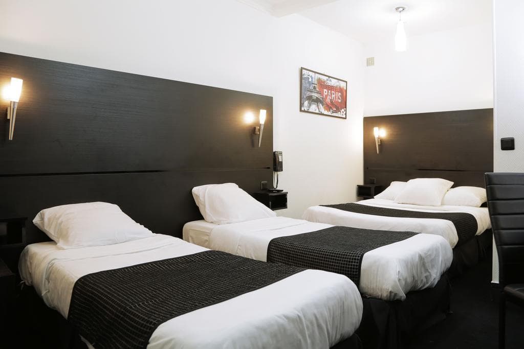 De L Exposition, General view