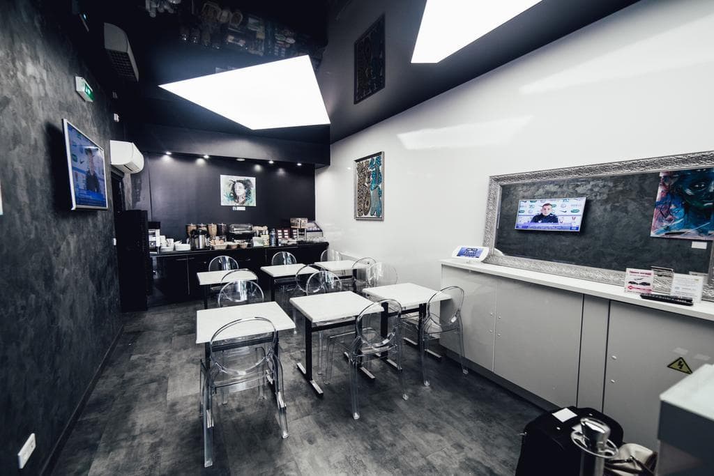 De L Exposition, General view