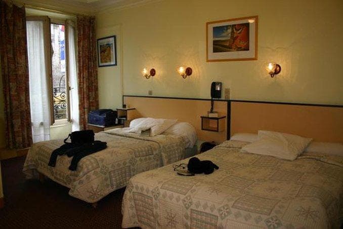 De L Exposition, General view