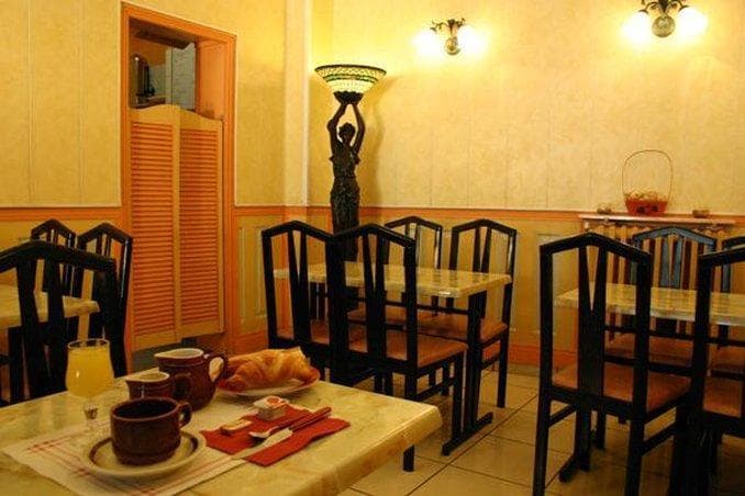 De L Exposition, General view