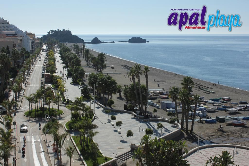 Apal Chinasol, Beach