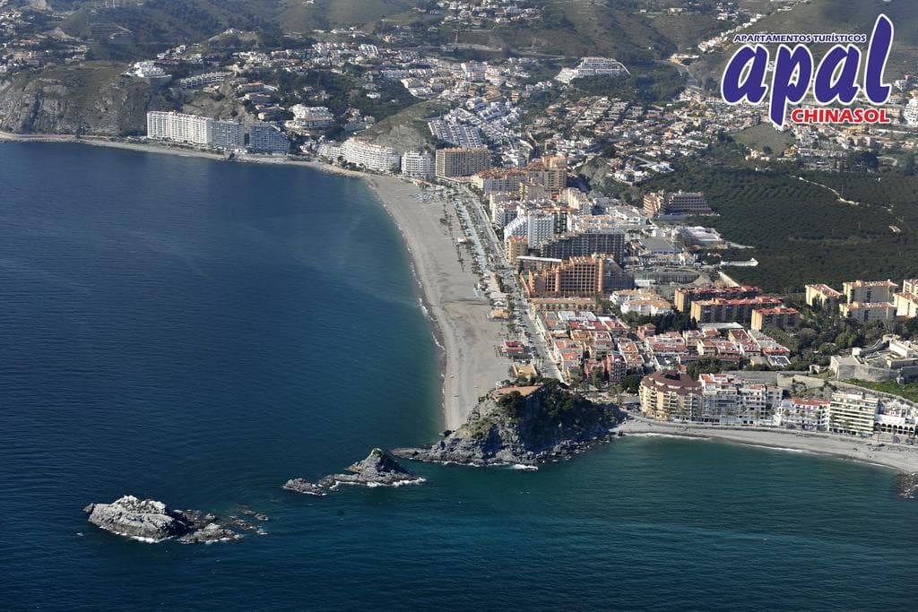 Apal Chinasol, Beach