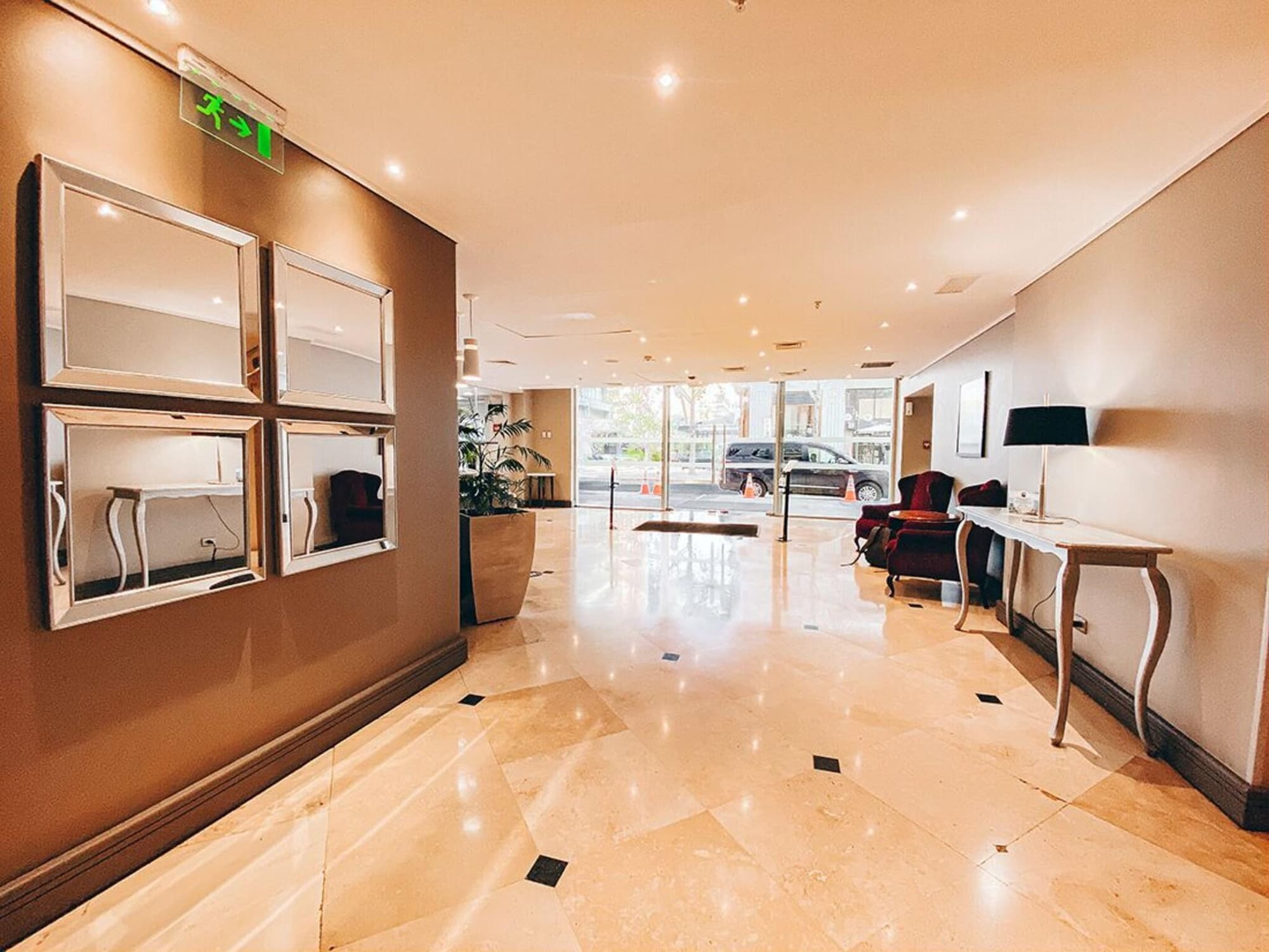 Four Points by Sheraton Santiago, Lobby