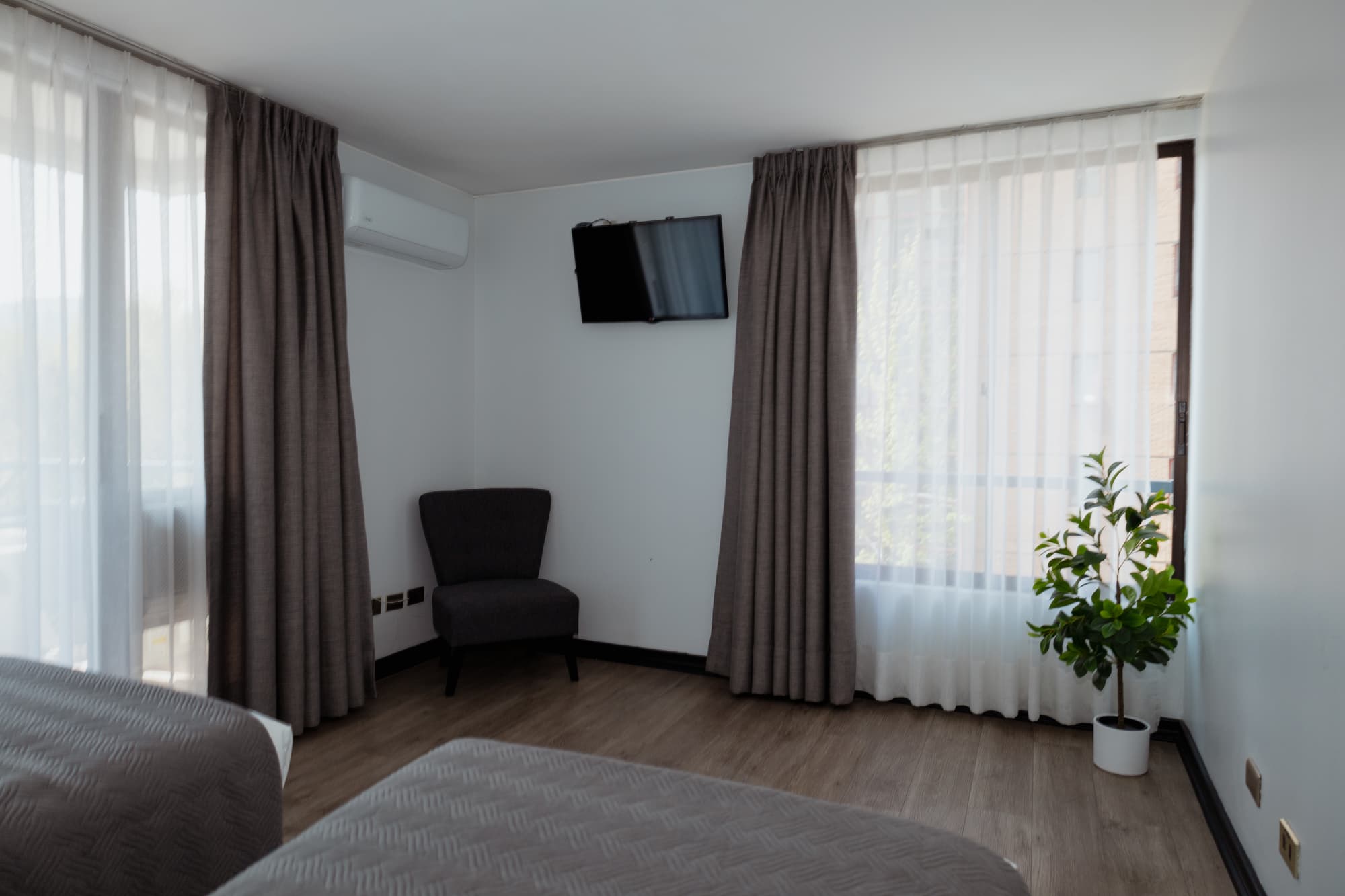 Tempo Rent Apart, Room