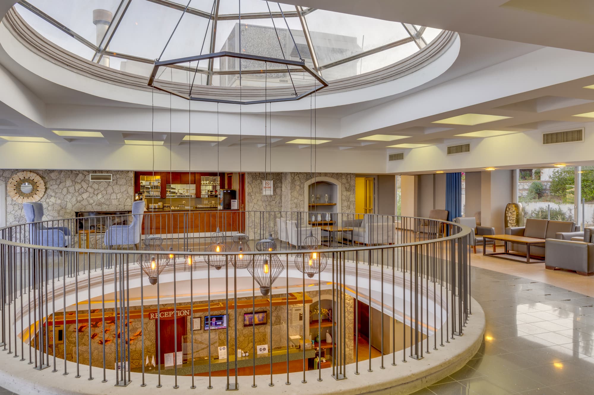 Diamond of Bodrum, Lobby