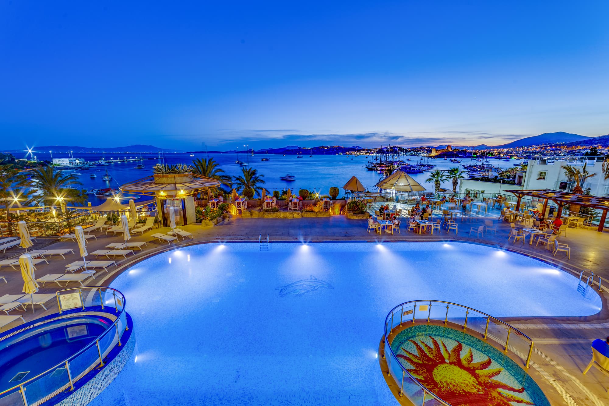Diamond of Bodrum, Pool
