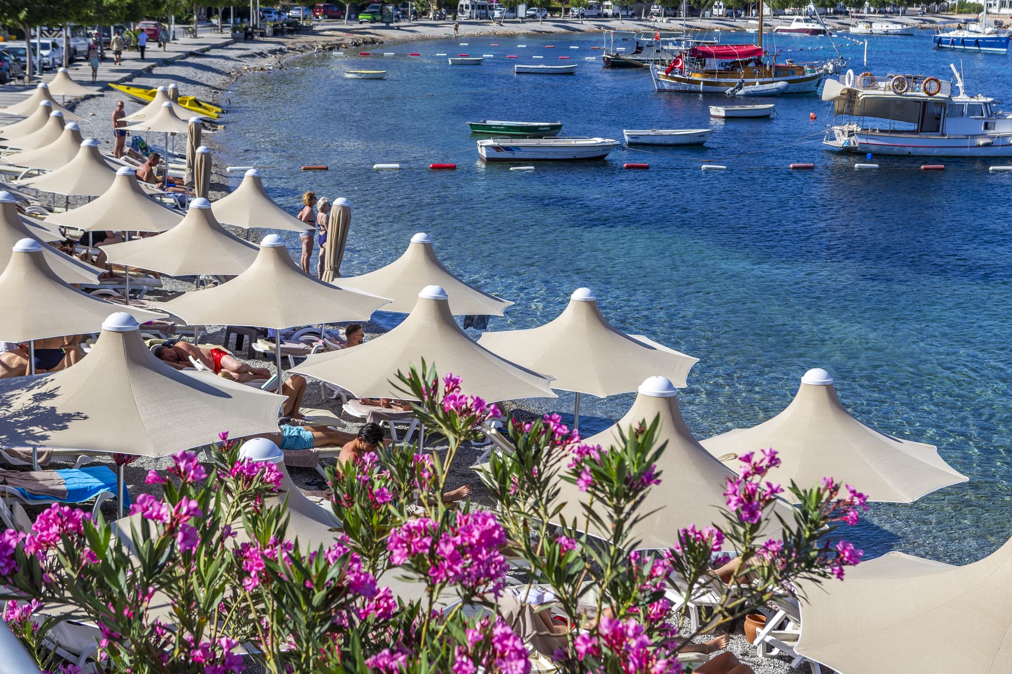 Diamond of Bodrum, Beach