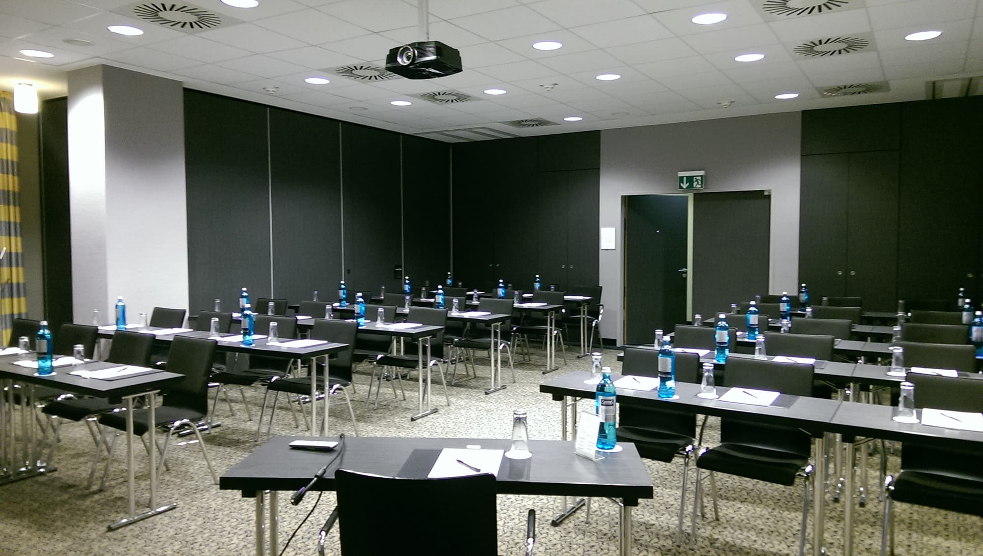 relexa Hotel Airport Dusseldorf Ratingen, Conferences