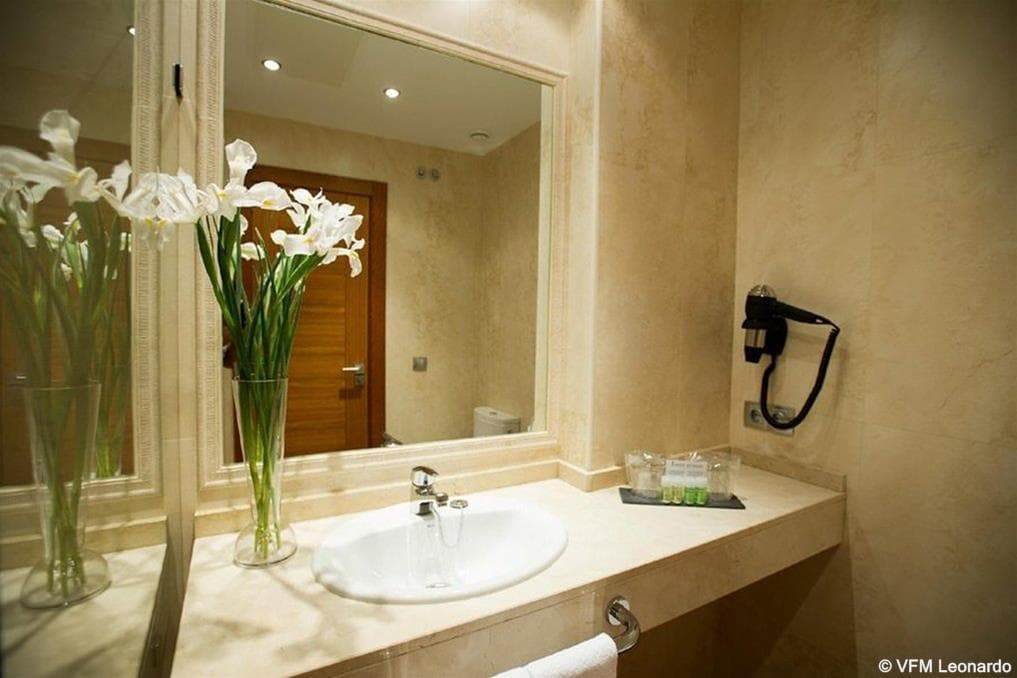 Leflet Valme, General view