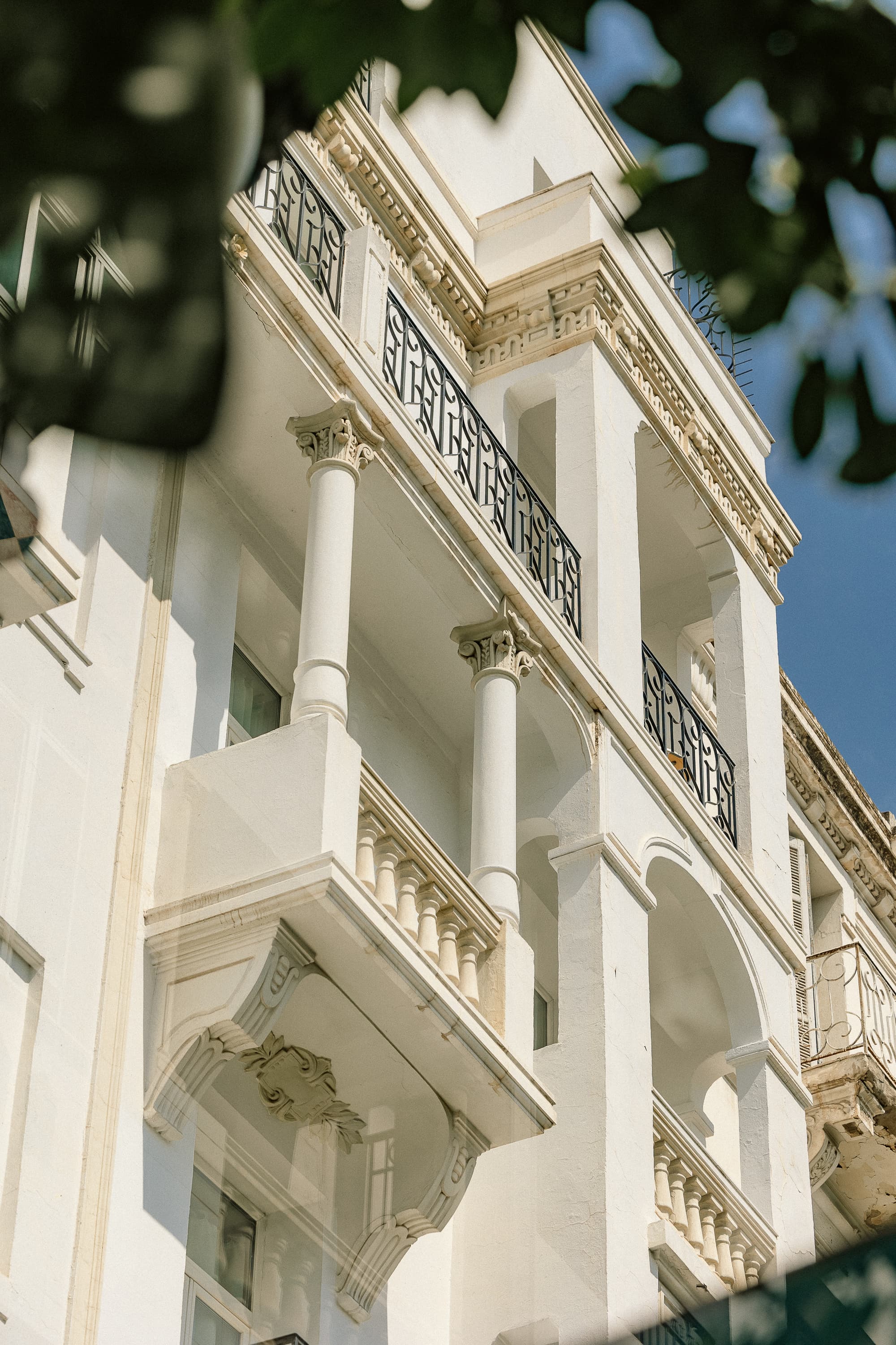 Carlton, General view