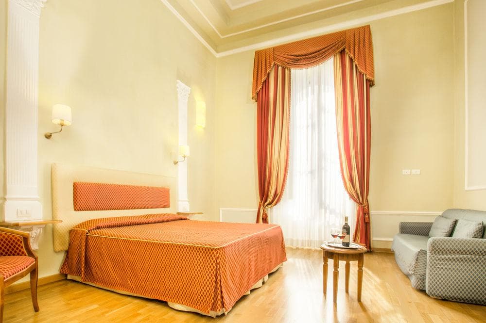 Bretagna Hotel, General view