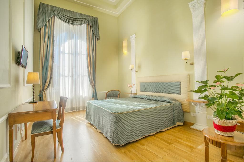 Bretagna Hotel, General view