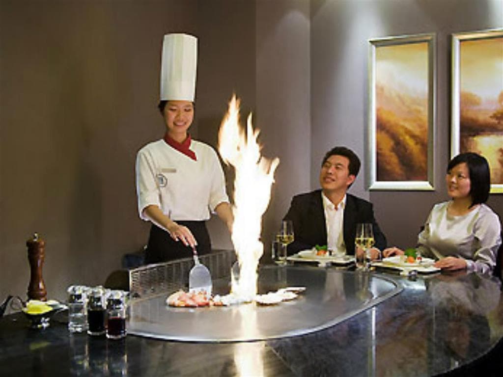 Pullman Beijing South, Restaurant