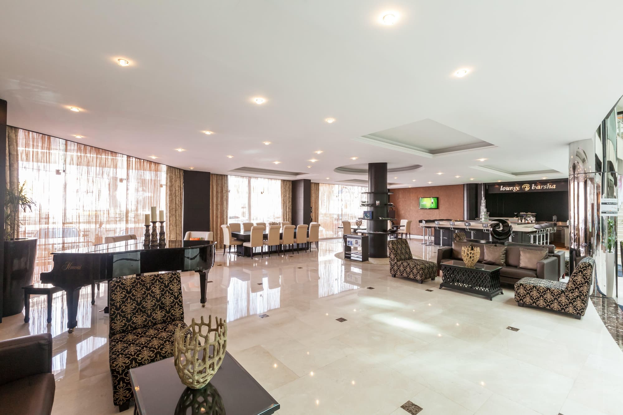 Holiday Inn Dubai - Al Barsha, Bar