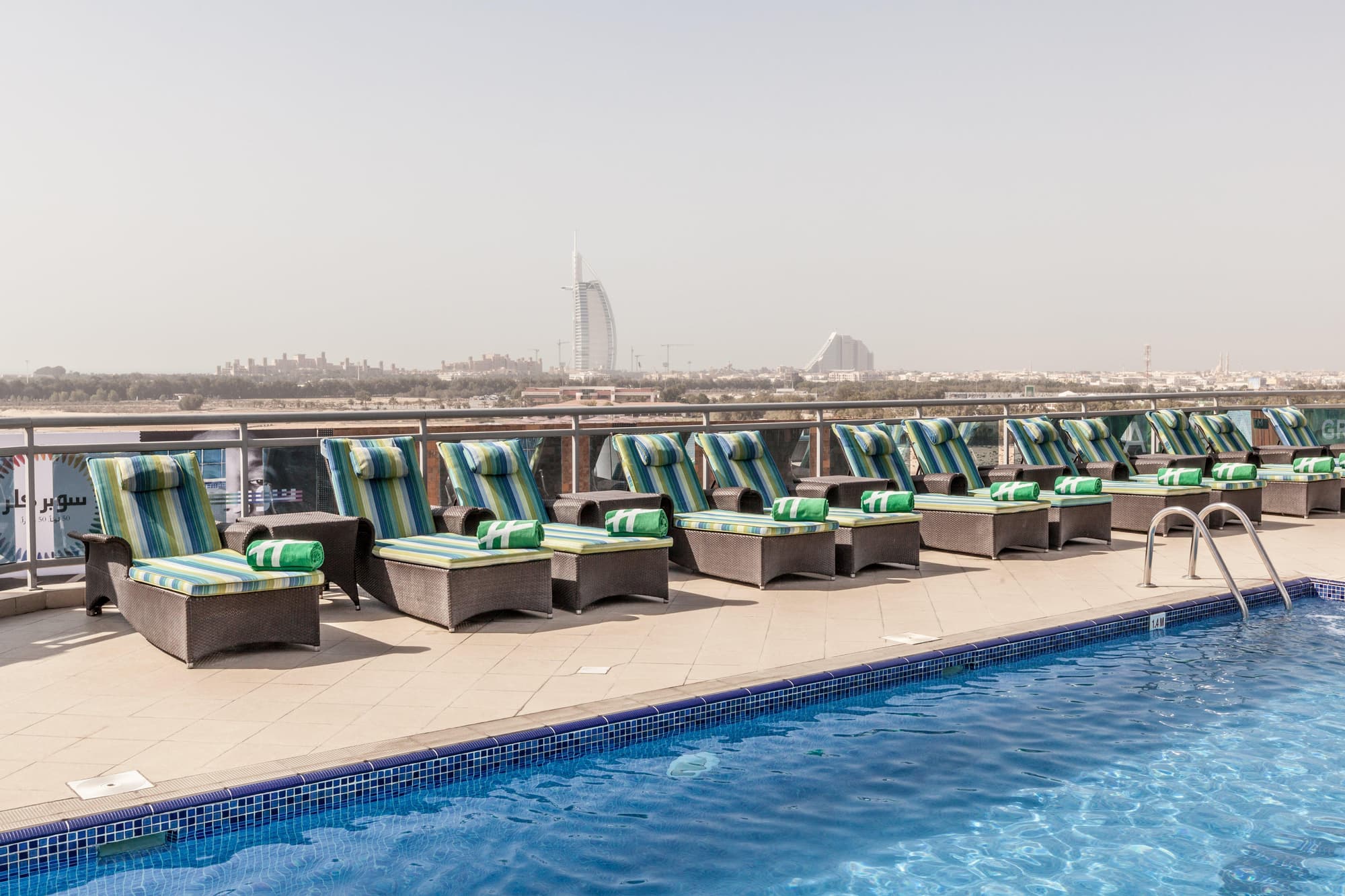 Holiday Inn Dubai - Al Barsha, Pool