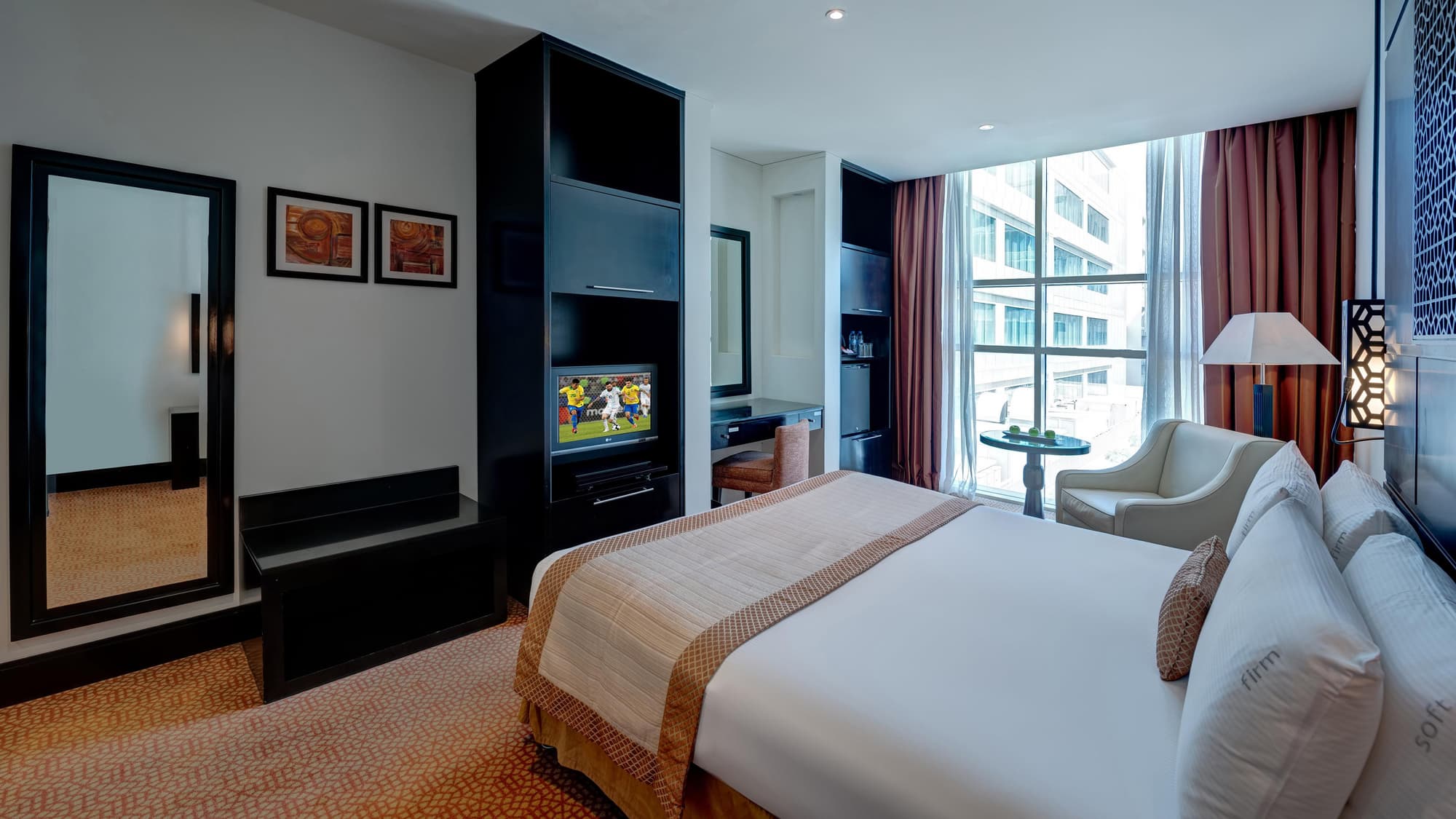 Holiday Inn Dubai - Al Barsha, Room