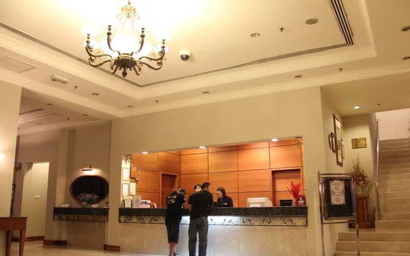 Harbour View Hotel , Lobby