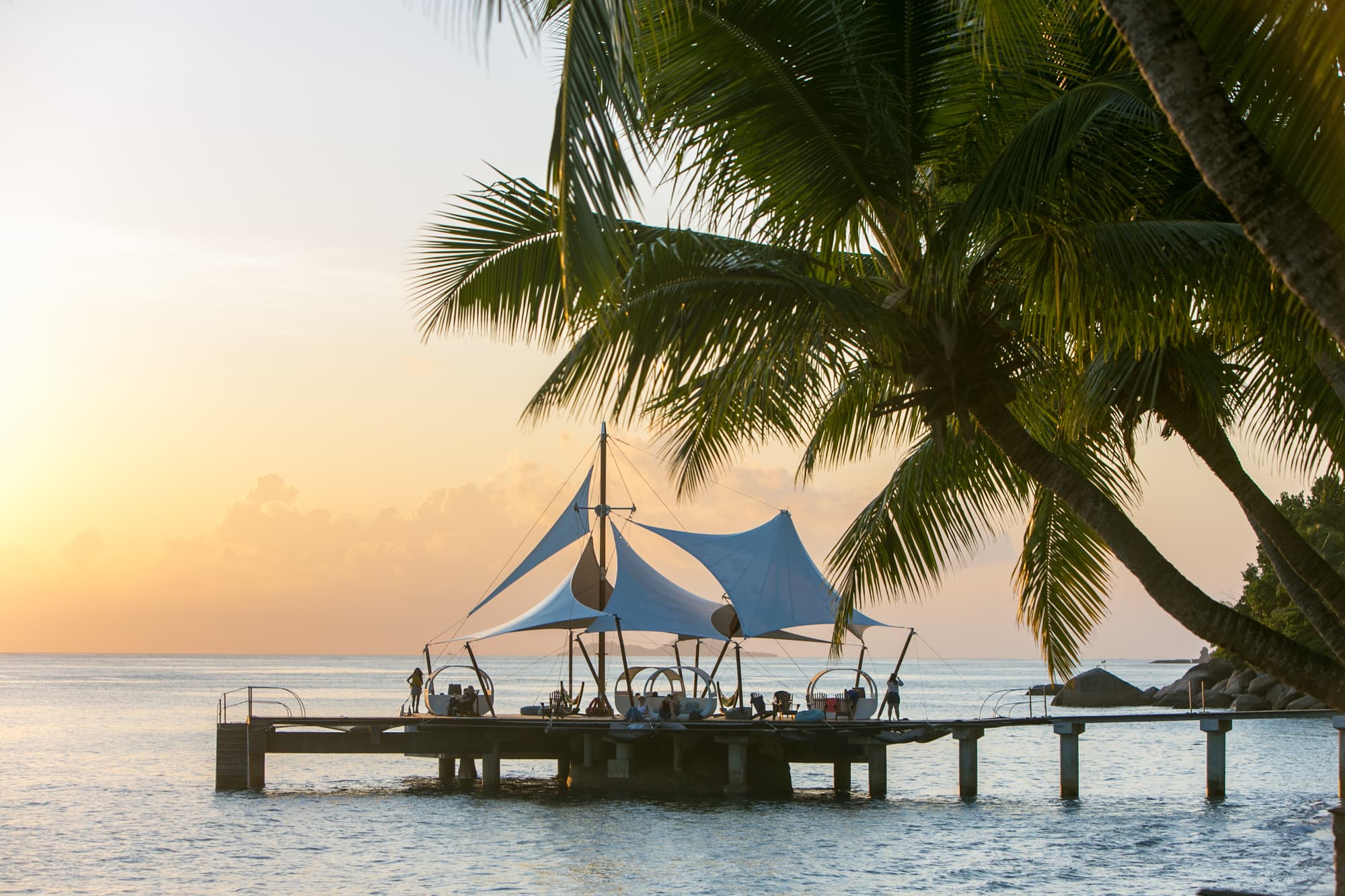 Coco de Mer Hotel and Black Parrot Suites, General view