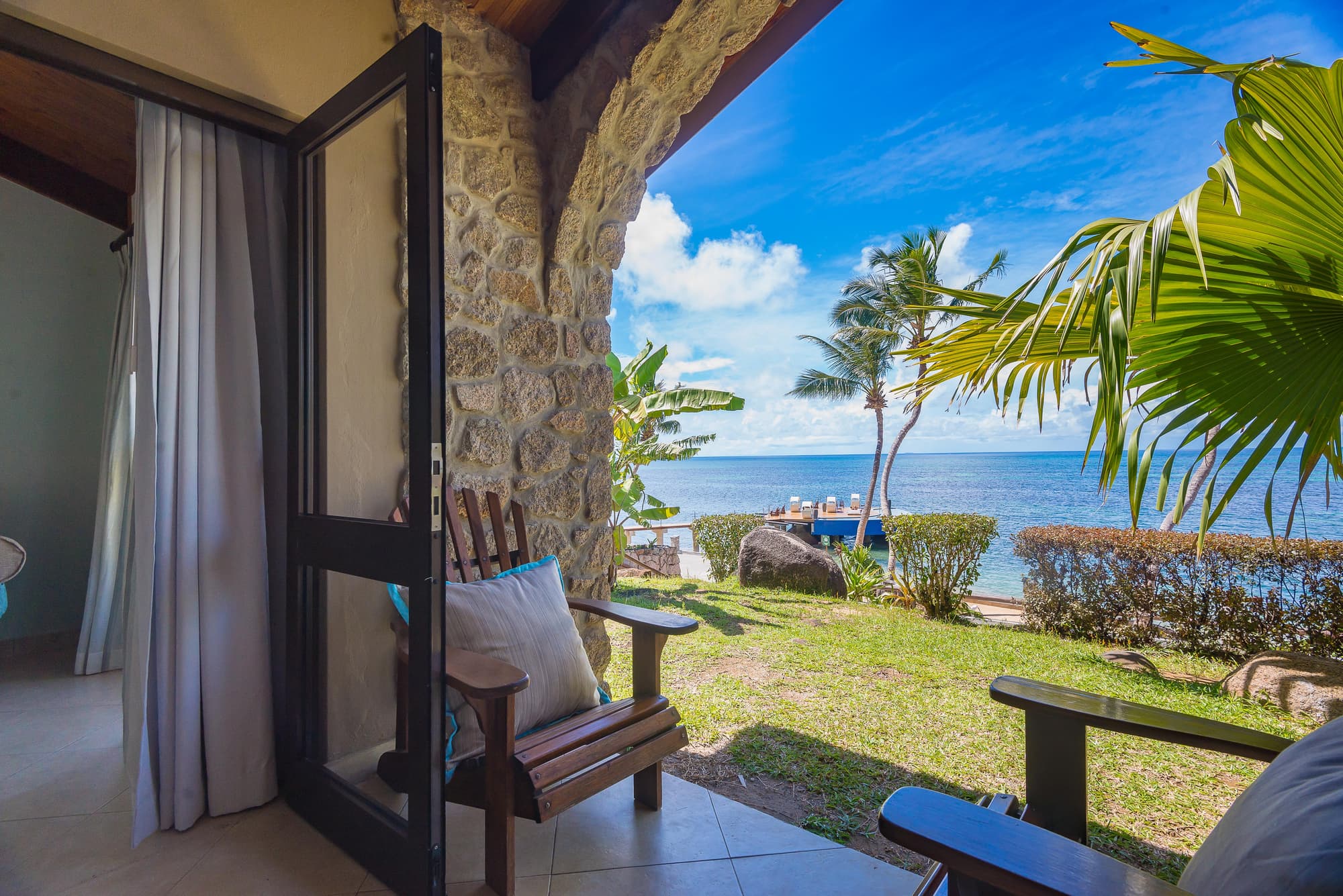 Coco de Mer Hotel and Black Parrot Suites, Room