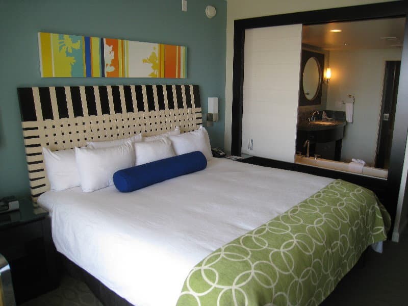 Bay Lake Tower At Disney's Contemporary Resort, Room