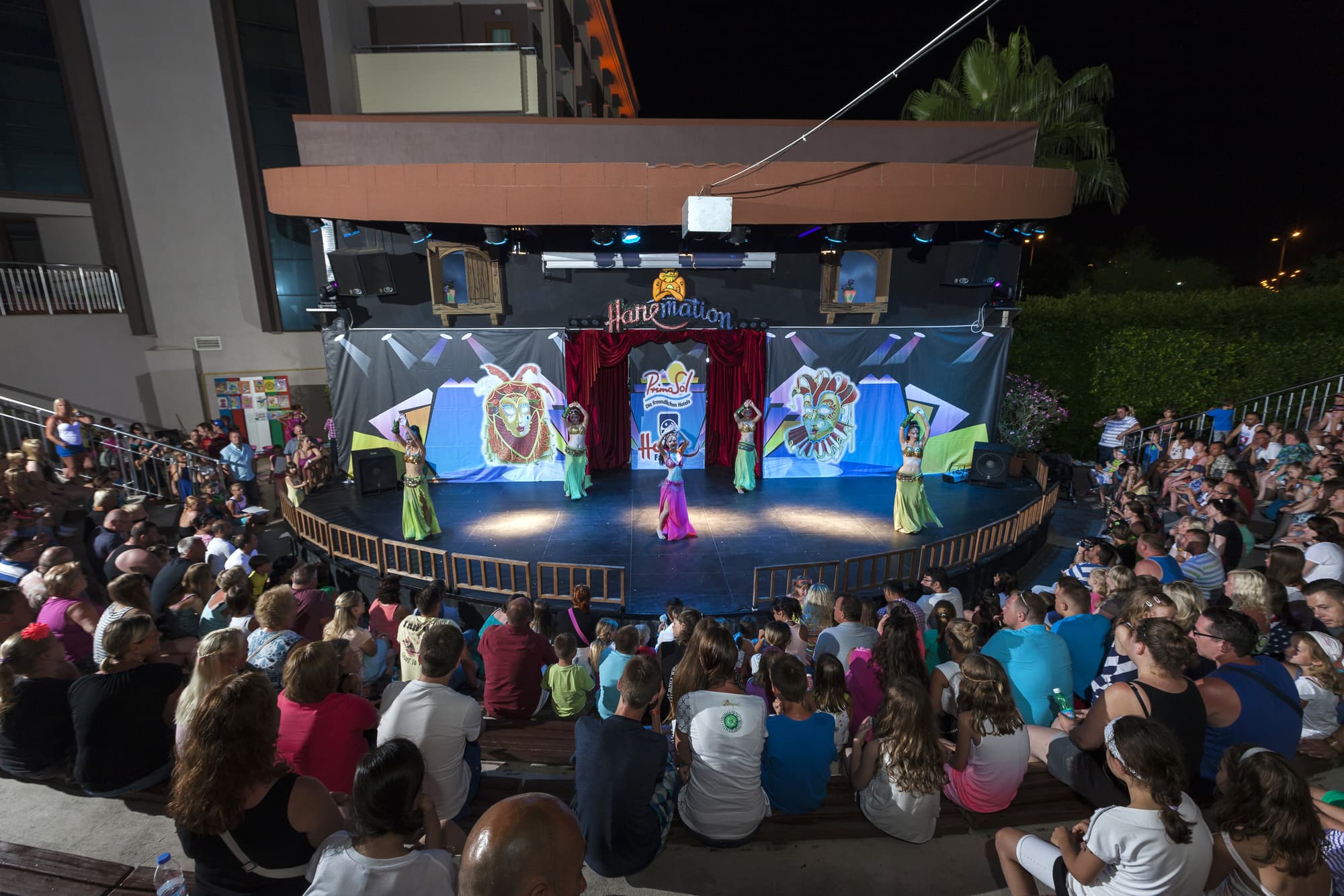 Hane Family Resort Hotel, Sports and Entertainment