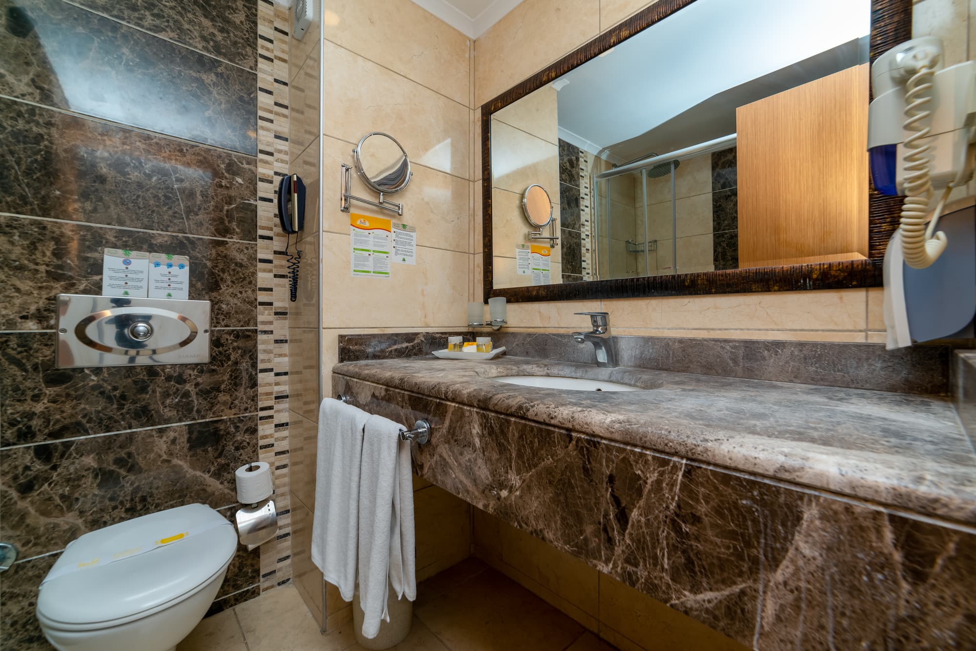 Hane Family Resort Hotel, Room