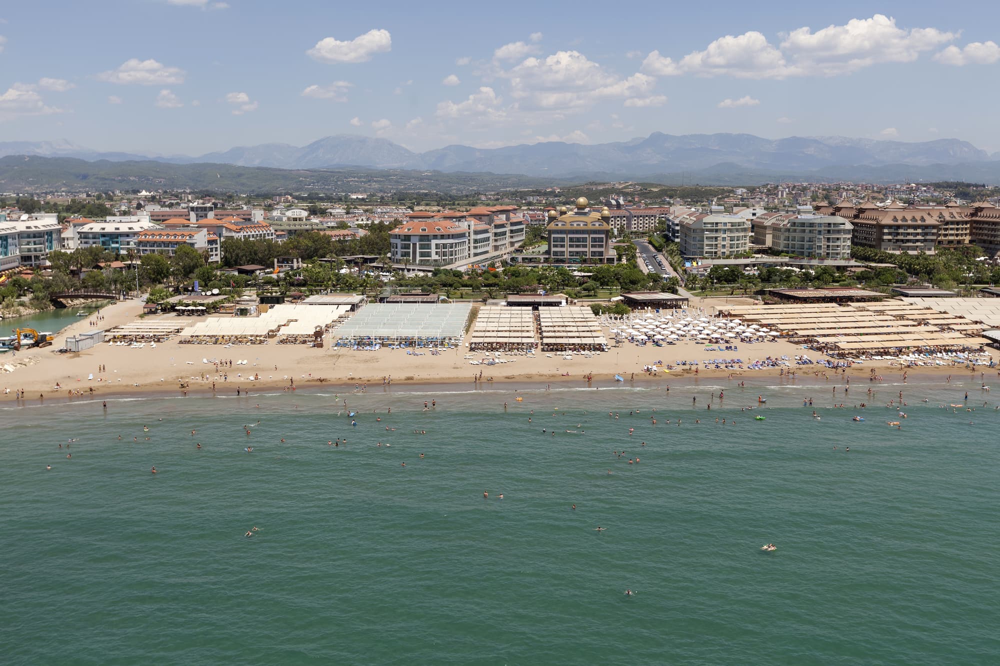 Hane Family Resort Hotel, Beach
