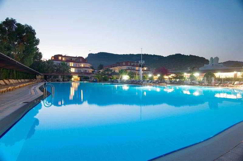 Sailor's Beach Club, Pool