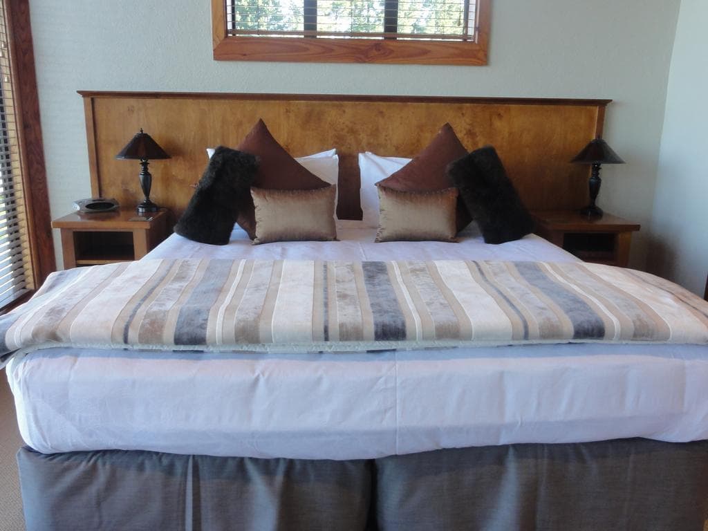 Fiordland Lodge, General view