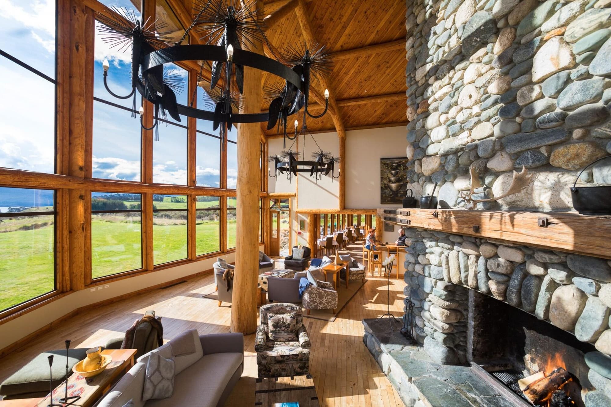 Fiordland Lodge, Restaurant