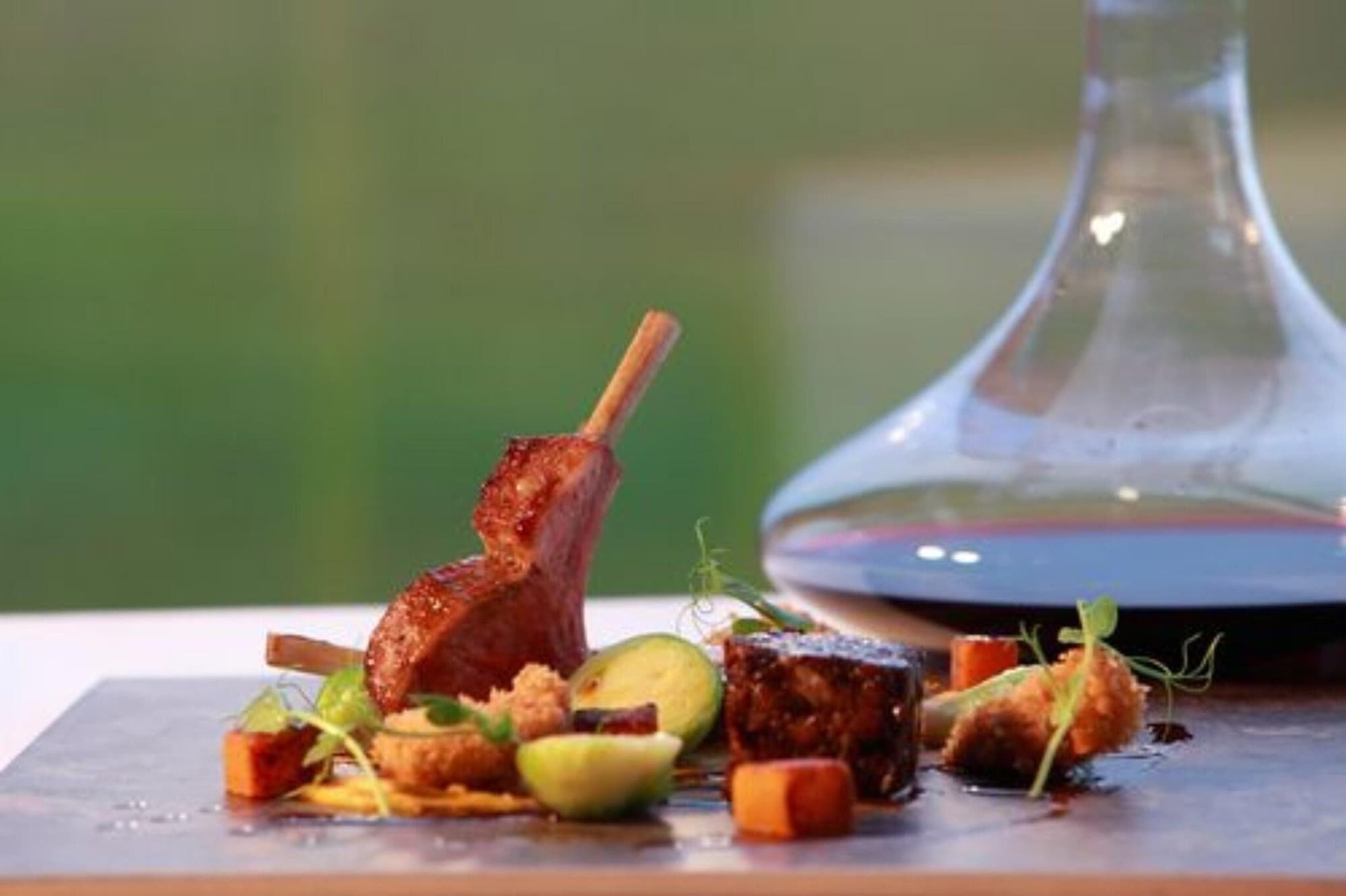 Fiordland Lodge, Restaurant