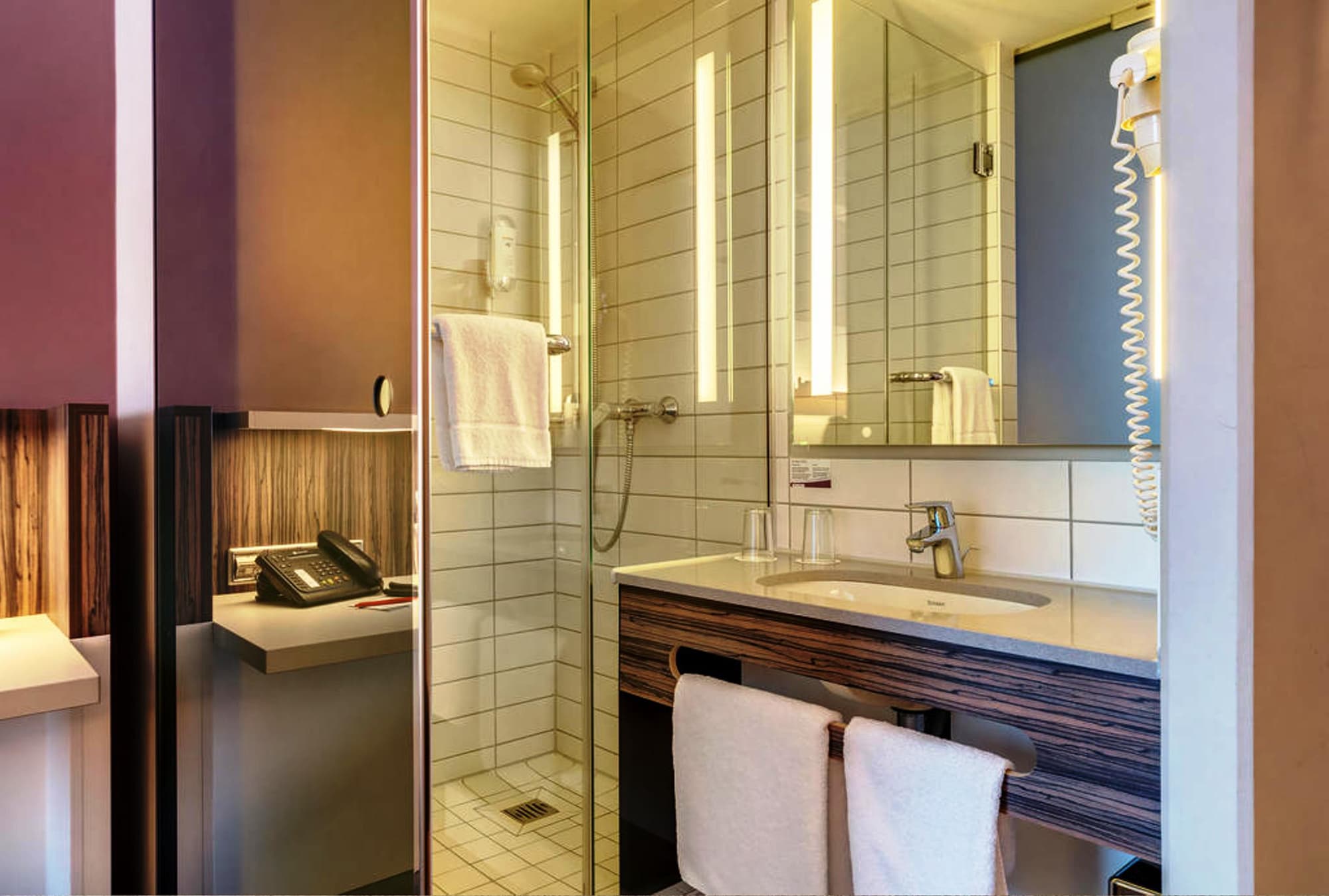 Premier Inn Nuernberg City Nordost, Room