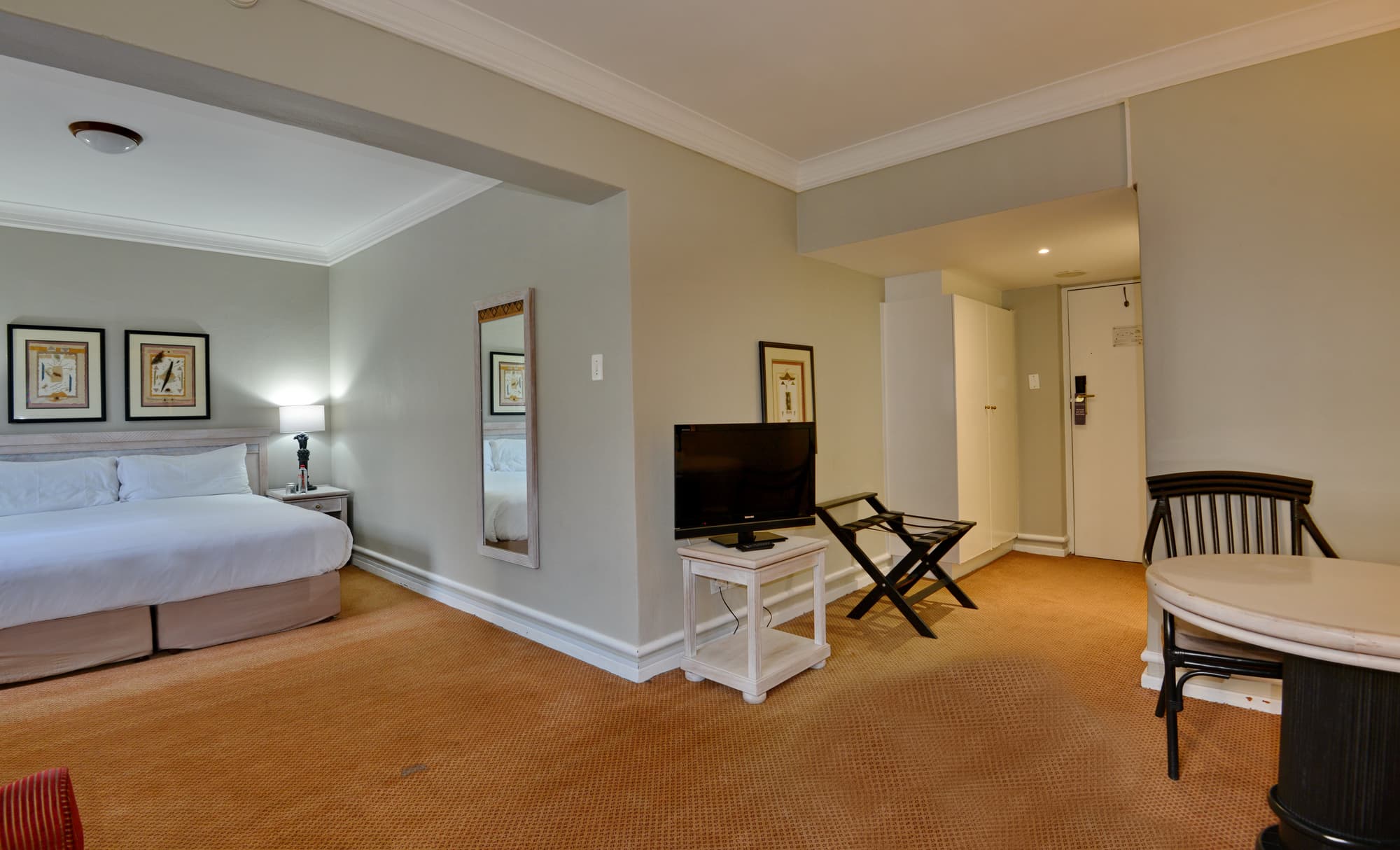 Capetonian Hotel, Room