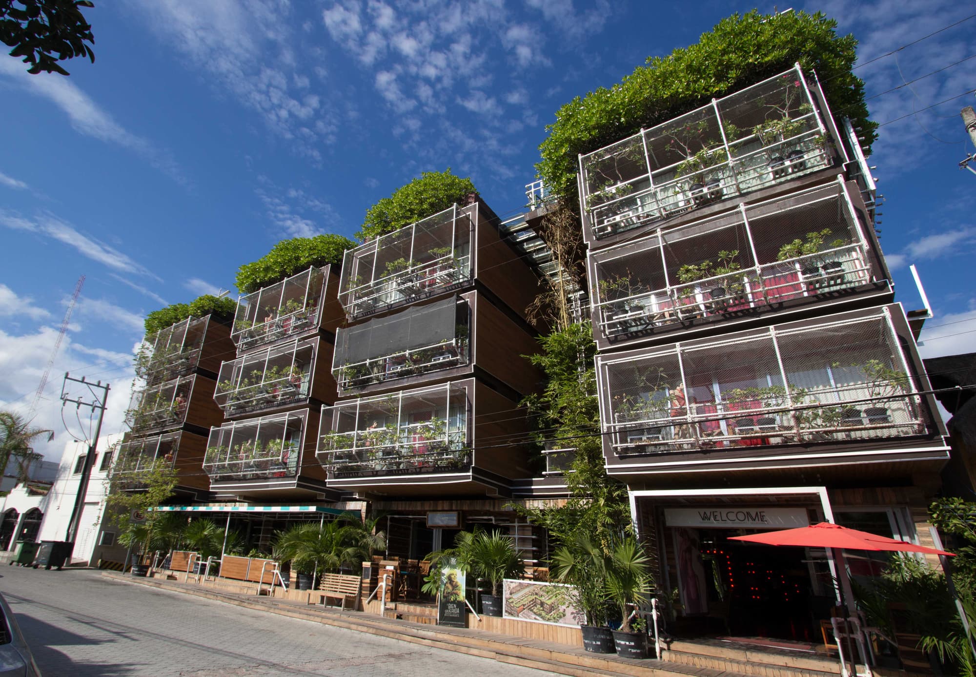 Hotel Kavia 5th Avenida, General view