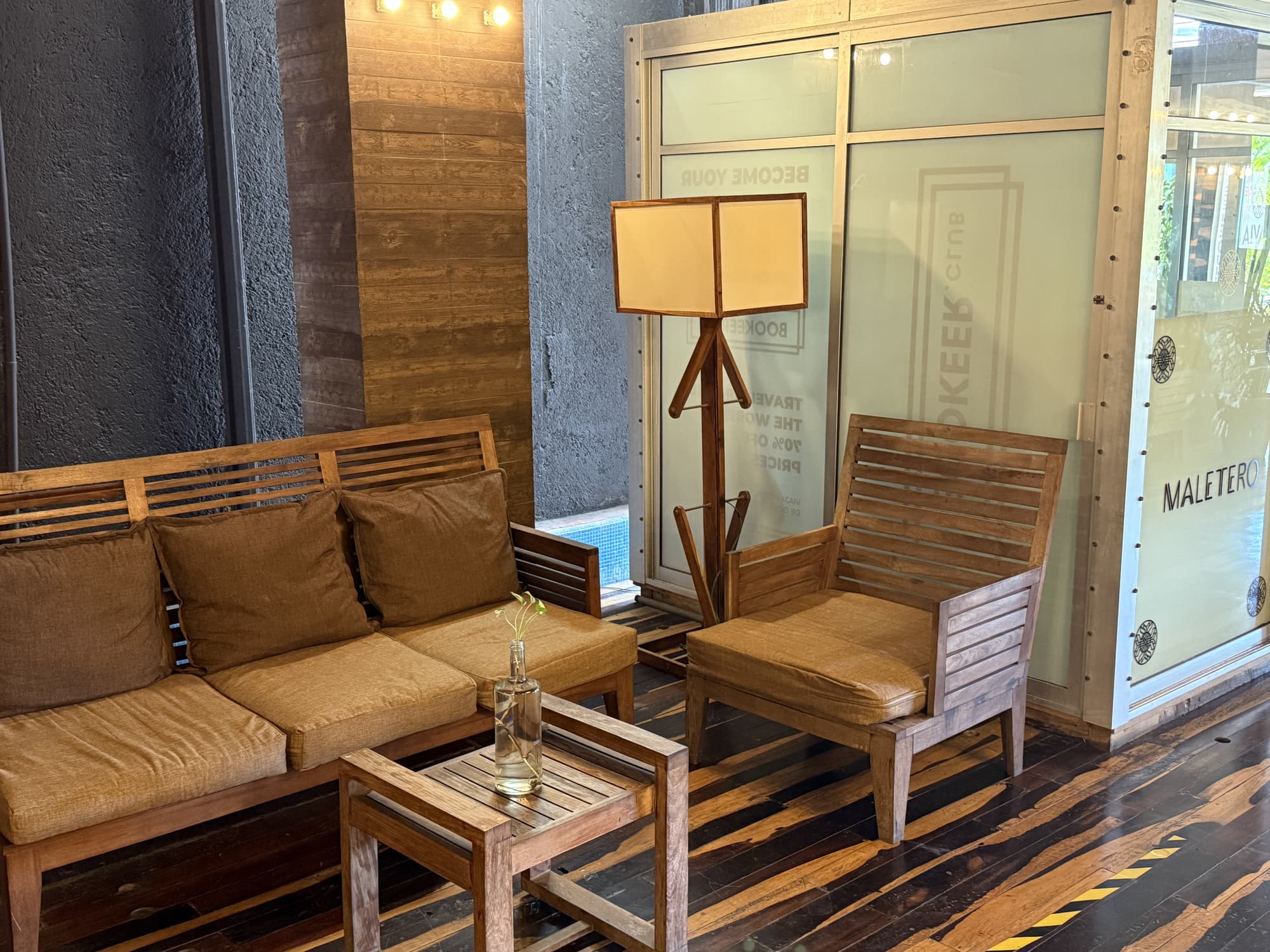 Hotel Kavia 5th Avenida, General view