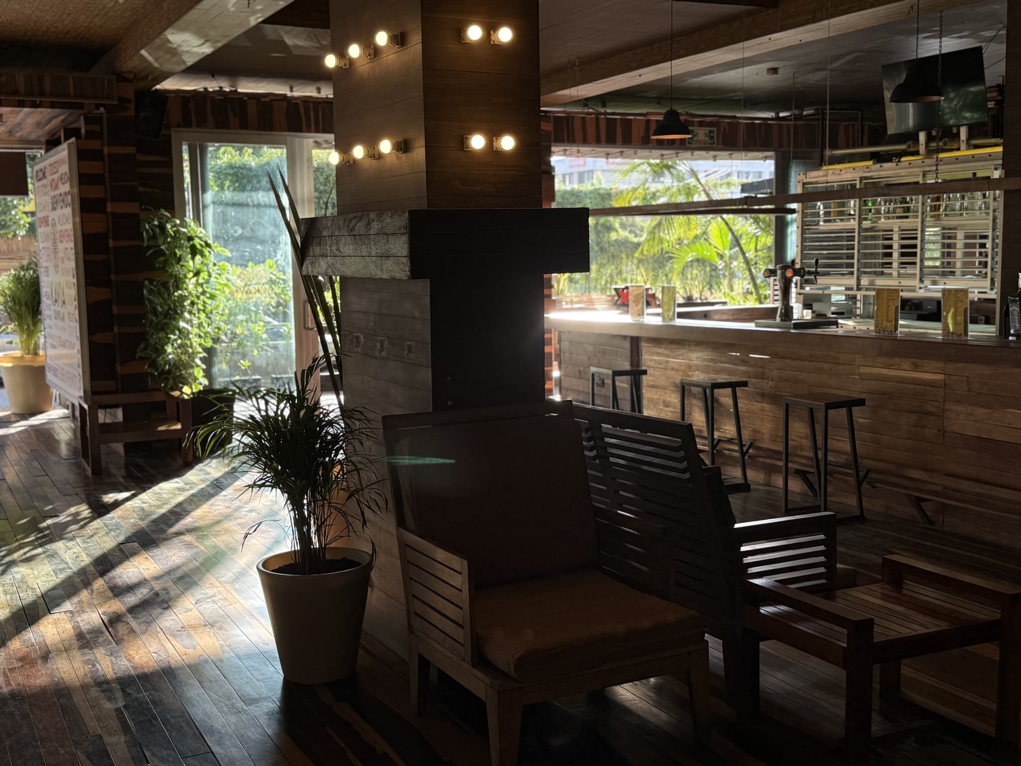 Hotel Kavia 5th Avenida, General view