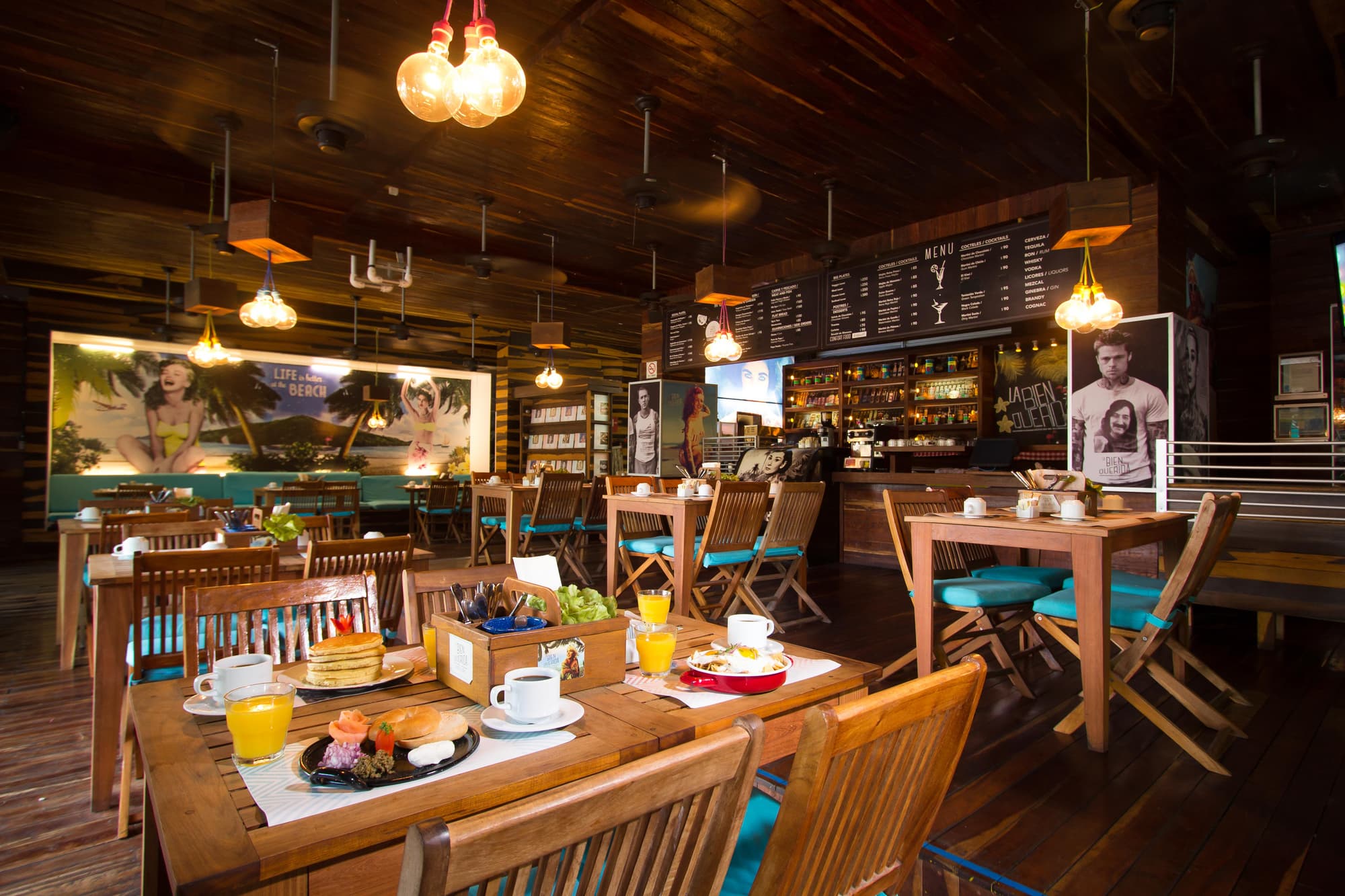 Hotel Kavia 5th Avenida, Restaurant