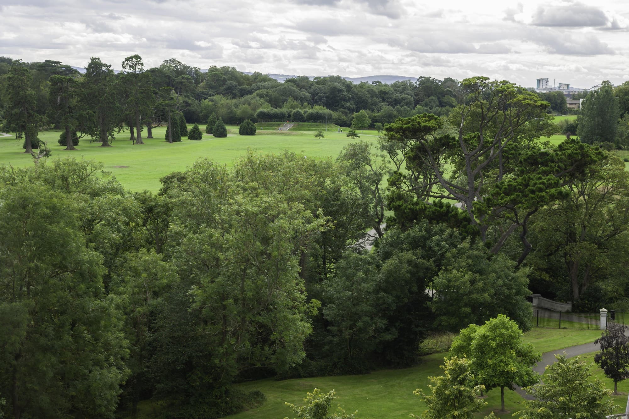 Holiday Inn Express Dublin Airport, General view
