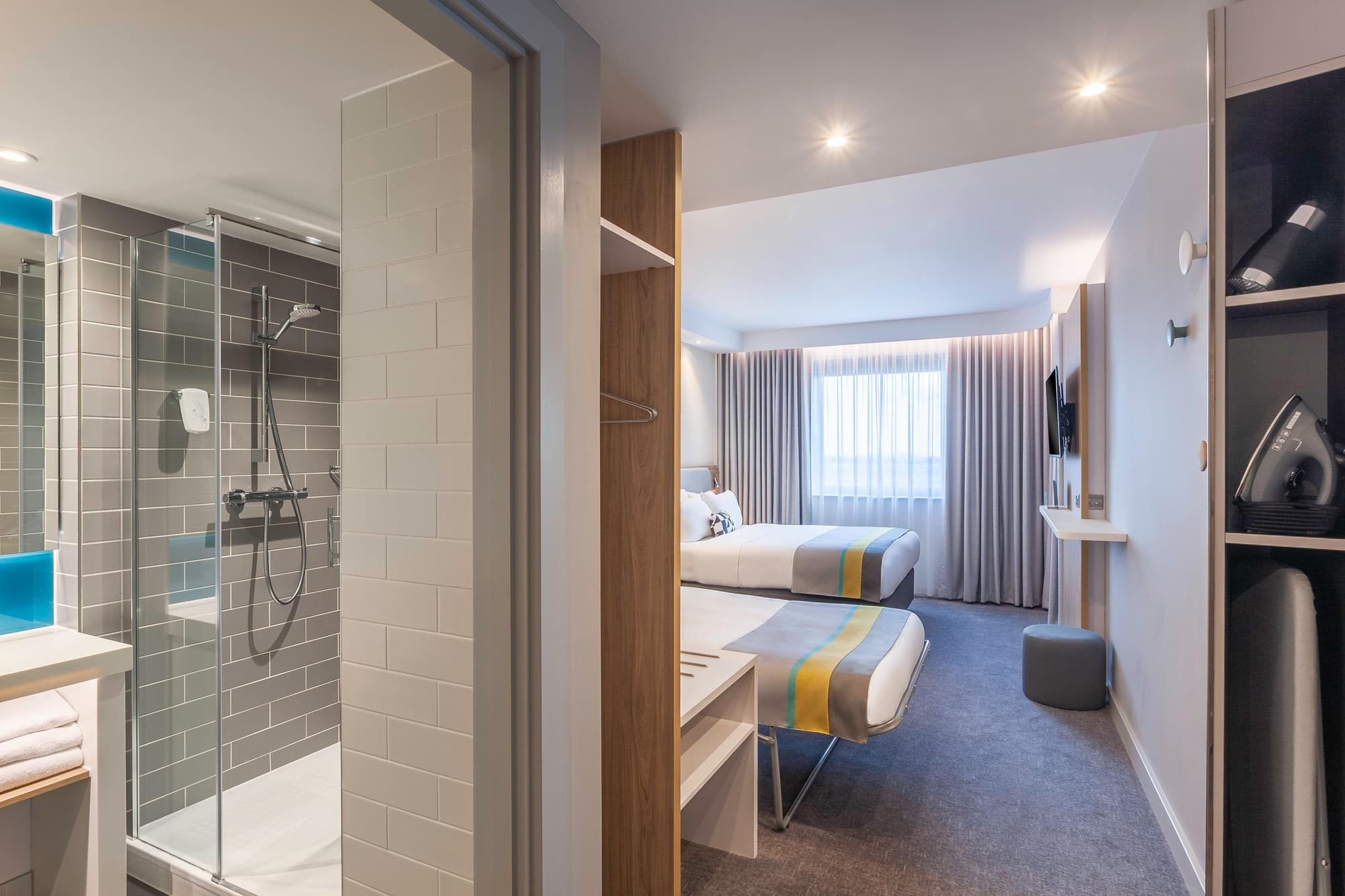 Holiday Inn Express Dublin Airport, Room