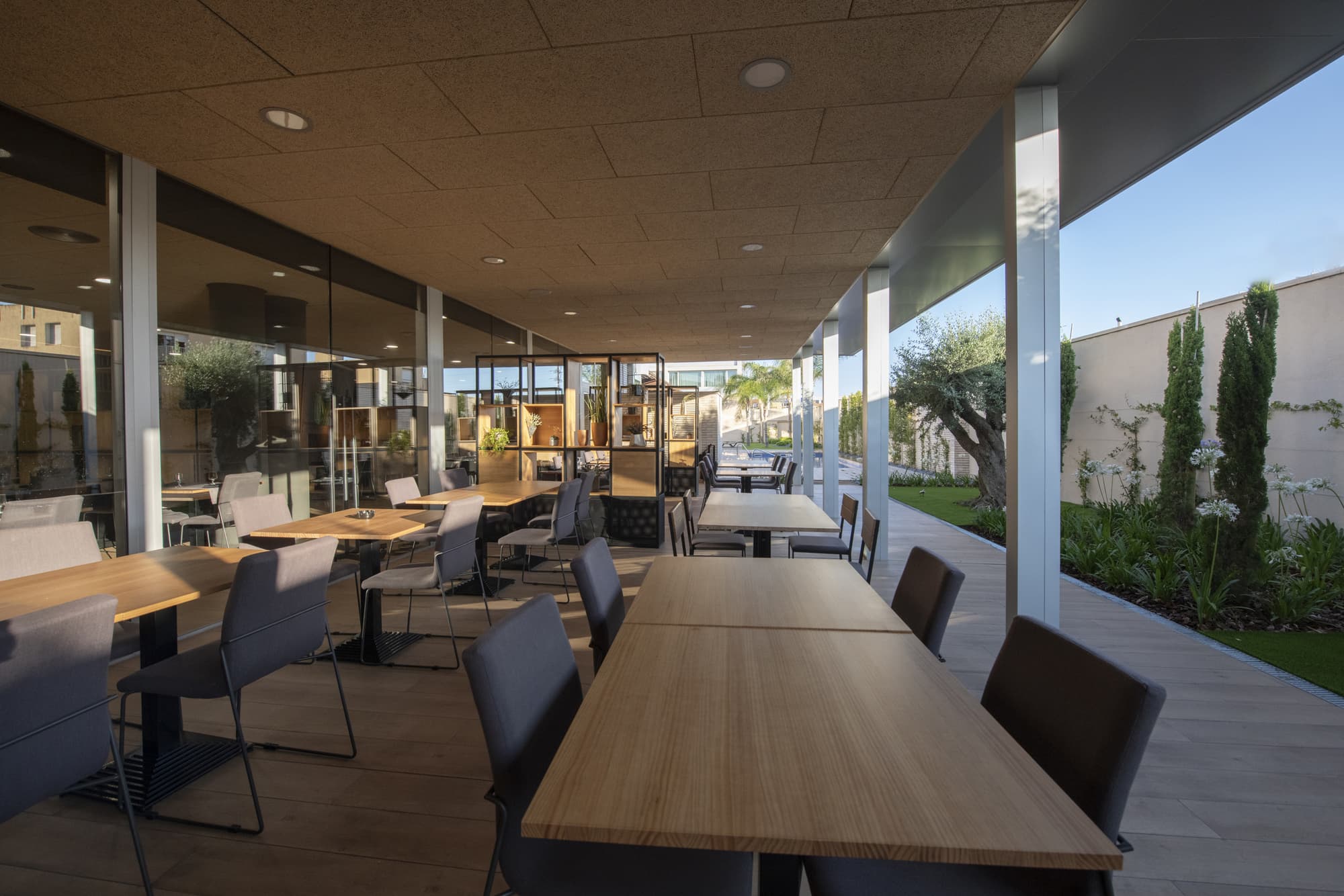 Tarraco Park, Terrace