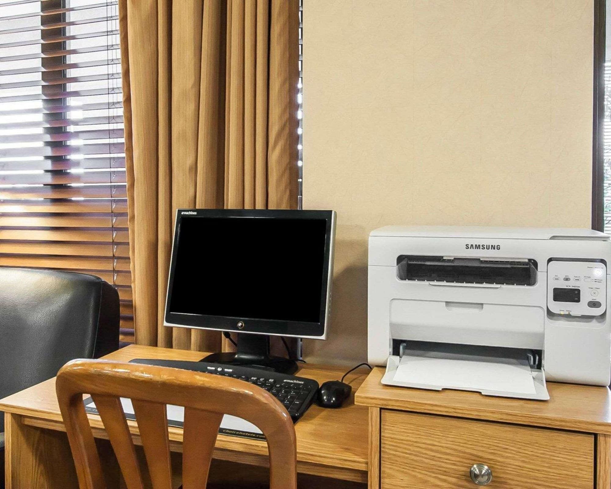 Quality Inn & Suites North, Conferences