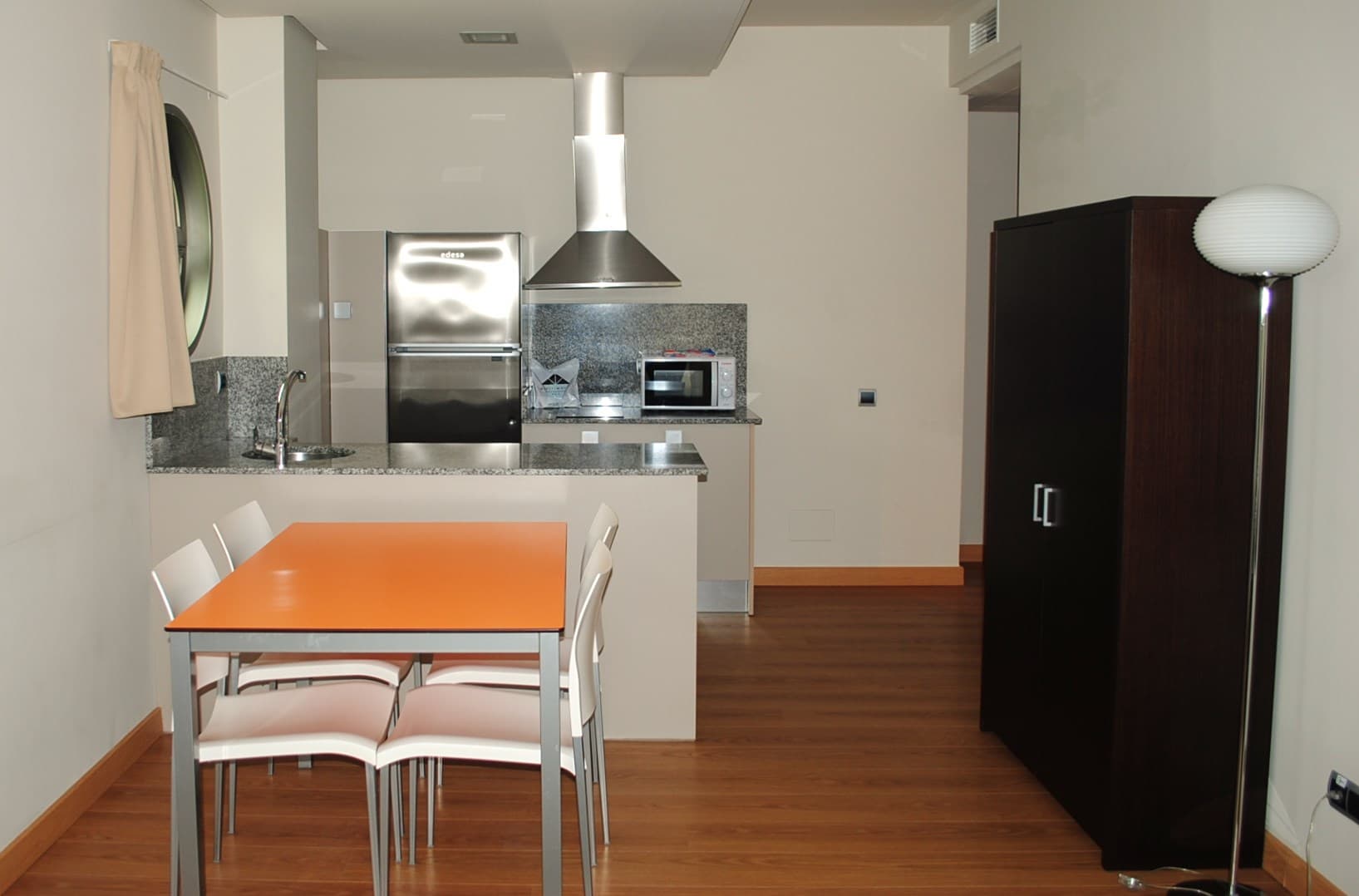 Maritimo Ris Apartamentos, Room