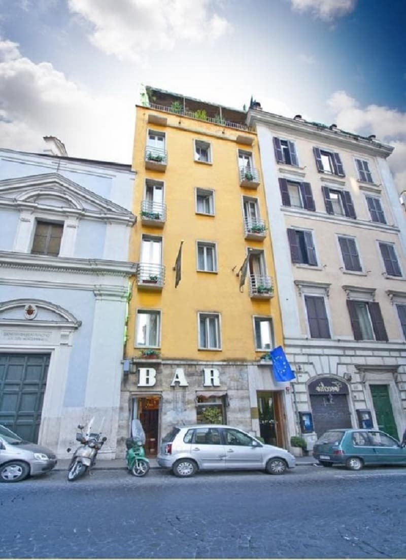 Cinquantatre , General view