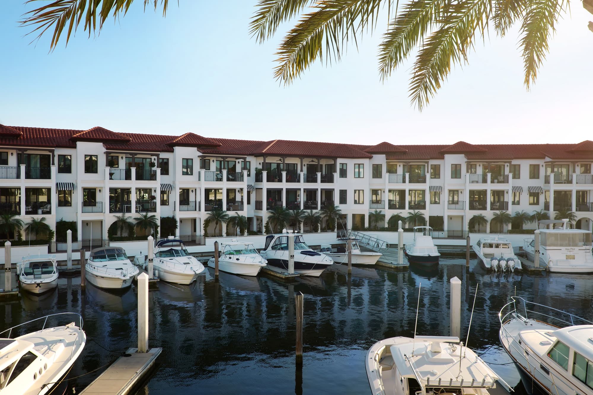 Naples Bay Resort & Marina, General view