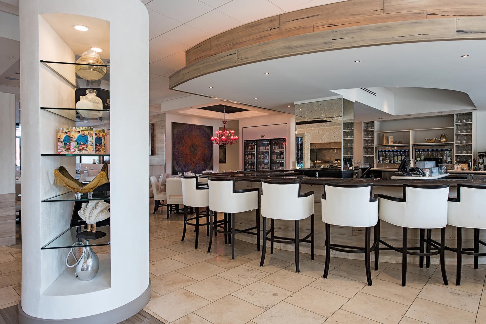 Naples Bay Resort & Marina, Bar