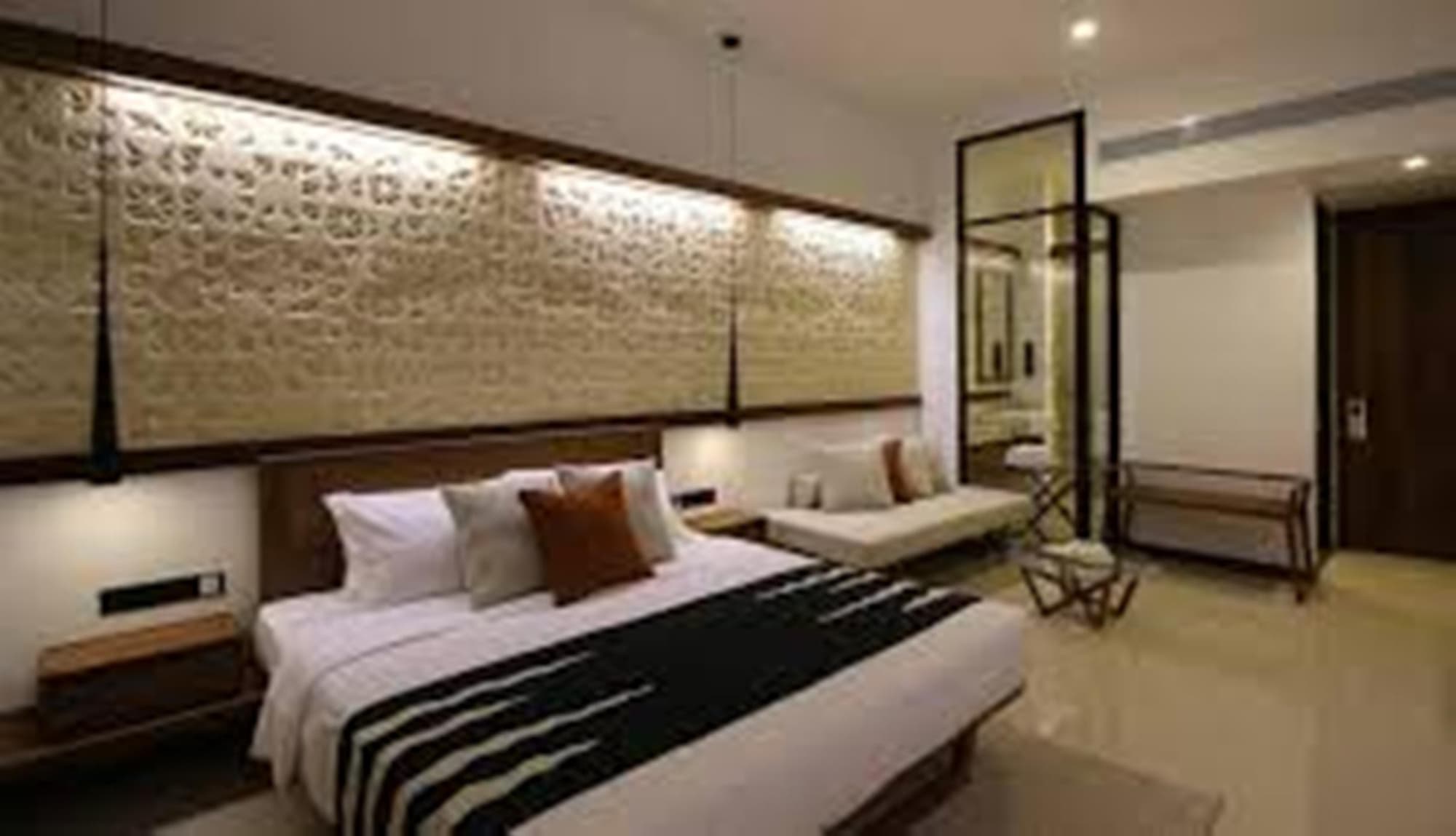 Goldi Sands Hotel Negombo, Room