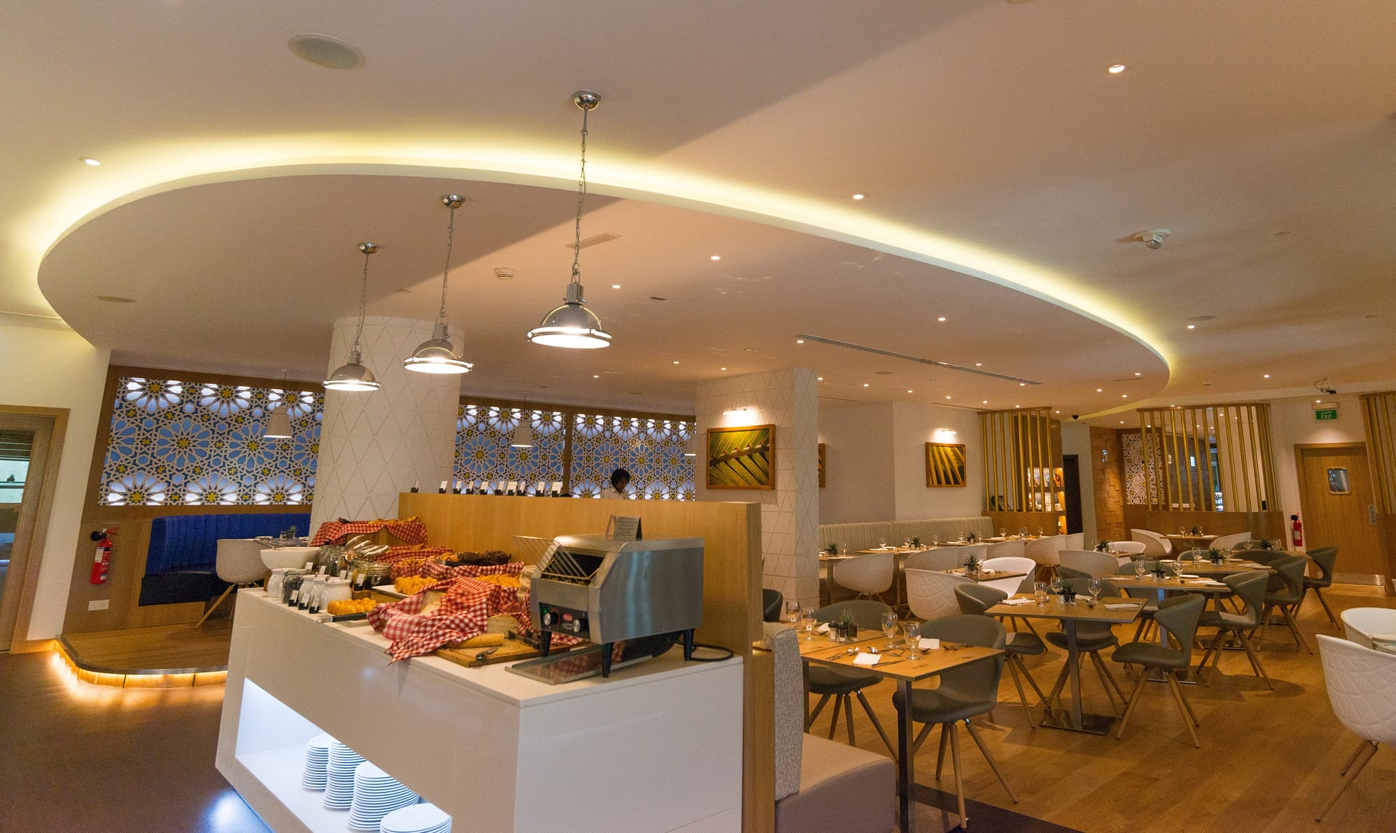 Premier Inn International Airport, Restaurant