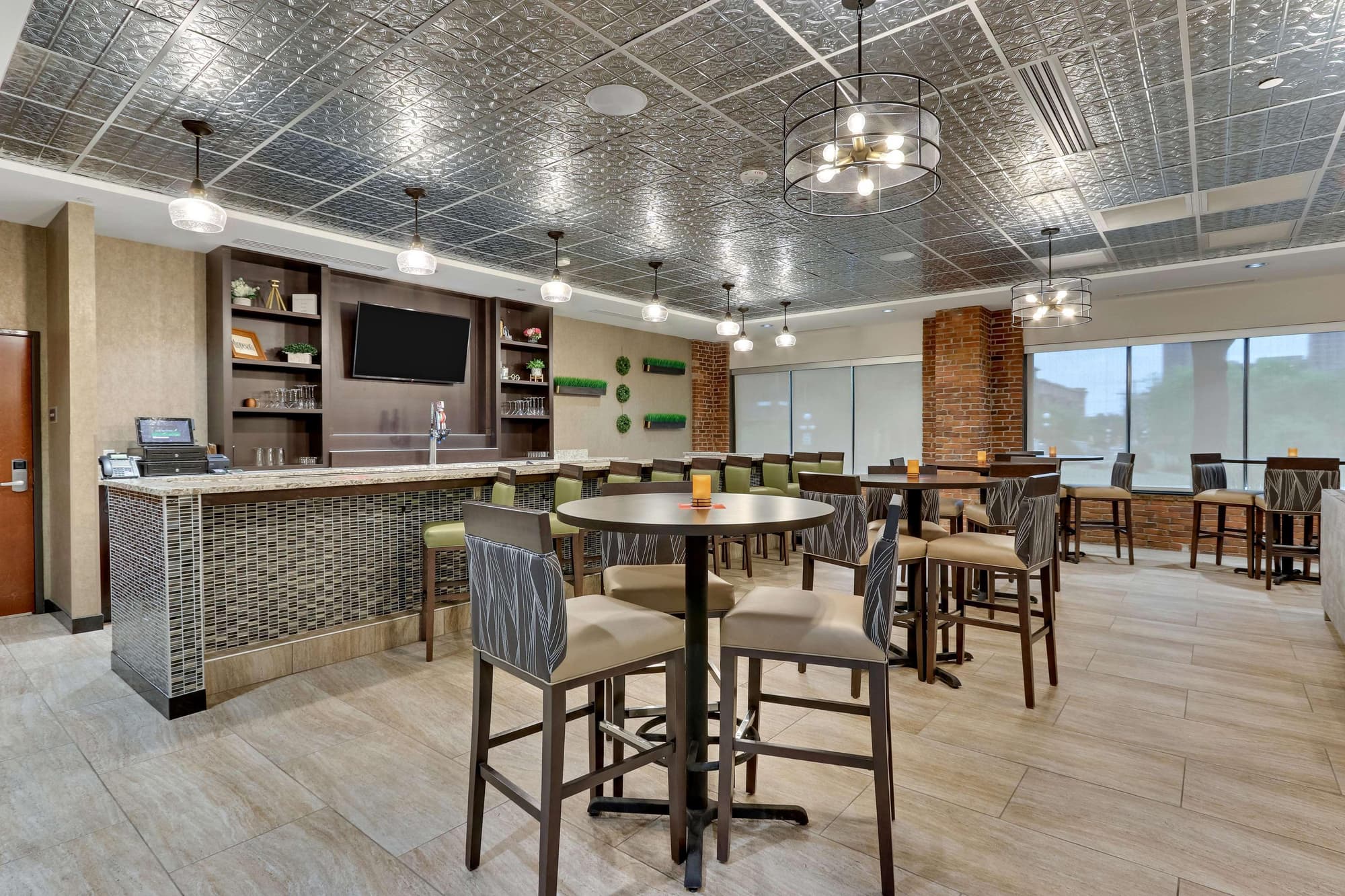 Drury Plaza Hotel St. Paul Downtown, Restaurant