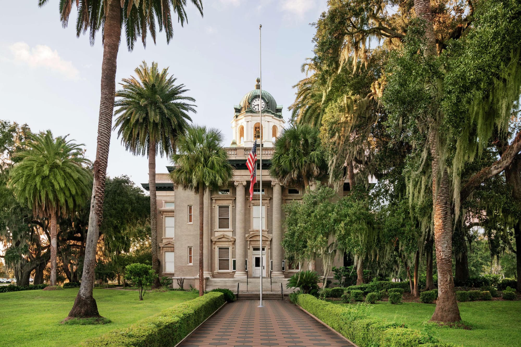 Embassy Suites Brunswick , General view