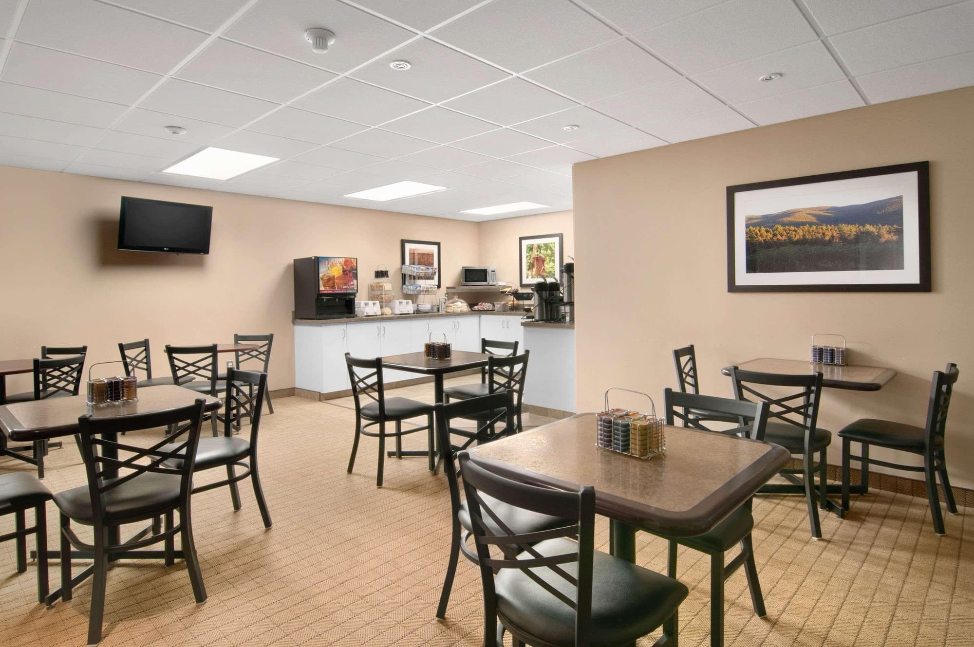 Travelodge by Wyndham Red Deer, Restaurant